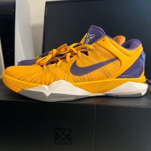 Nike Kobe 7 Yin And Yang
